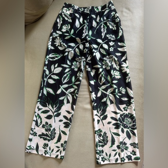 Eliane Rose Pants - Eliane Rose Black White Green Satin Floral Wide Leg Pants Size M